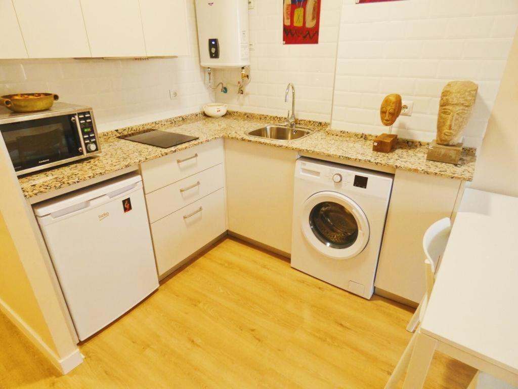 La Galeria De Cercano Al Hospital Civil Apartment *